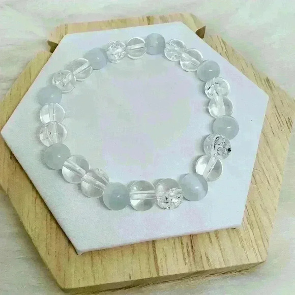 White Light Clarity Beaded Bracelet - Picture 2 of 4